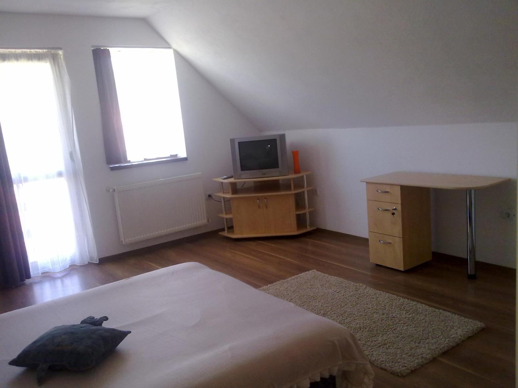 Hotel Casa Dancs Covasna Habitación foto